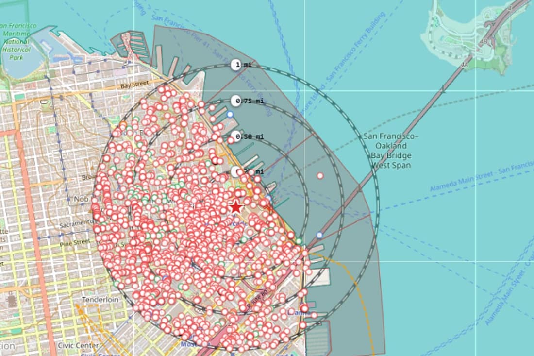 Geoscope Atlas map with numbered environmental records and buffer rings around an address